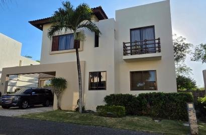 Villa amueblada en Guavaberry GolfClub