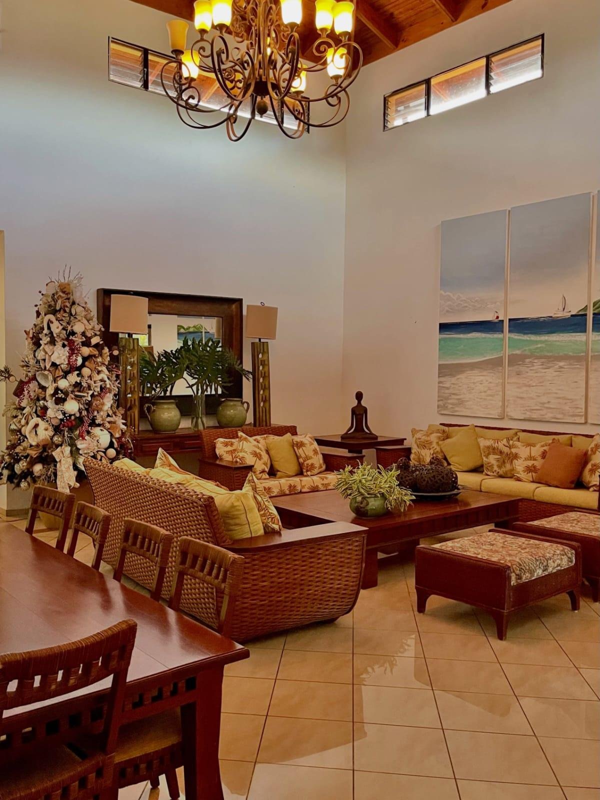 Lujosa villa en metro country club | Juan dolio